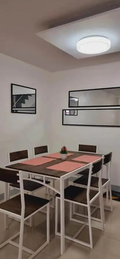 公寓 安吉利斯Trp16 - Cozy 2Br Townhouse Near Clark Airport, Aquaplanet & Dino Island公寓
